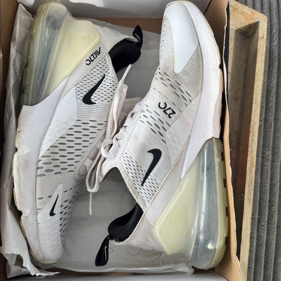 Nike White and Black Air Max 270 Sneakers - Picture 6 of 6